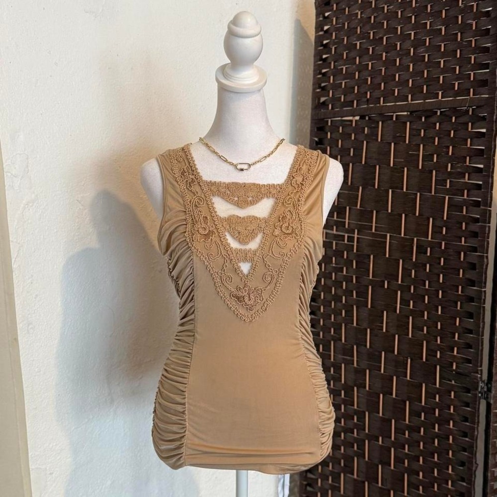 Women's Y2k Tan Lace Tank Top with Ruched Sides Size Medium 90's Vibe